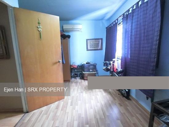 Blk 126 Yishun Street 11 (Yishun), HDB 4 Rooms #213378571